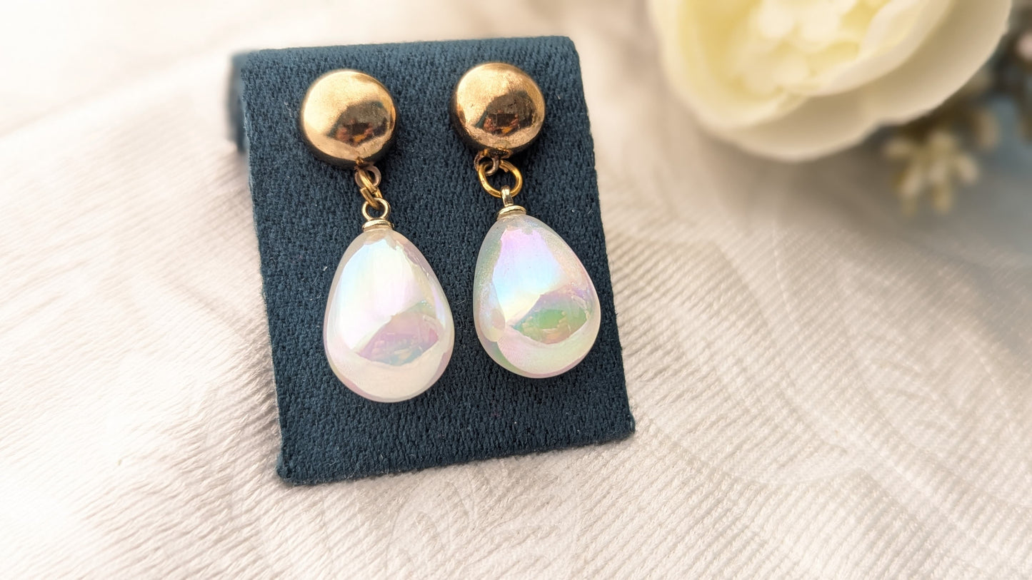 White Rainbow Pearl Drop Earring