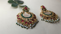 Read Kundan Traditional Chandbalis