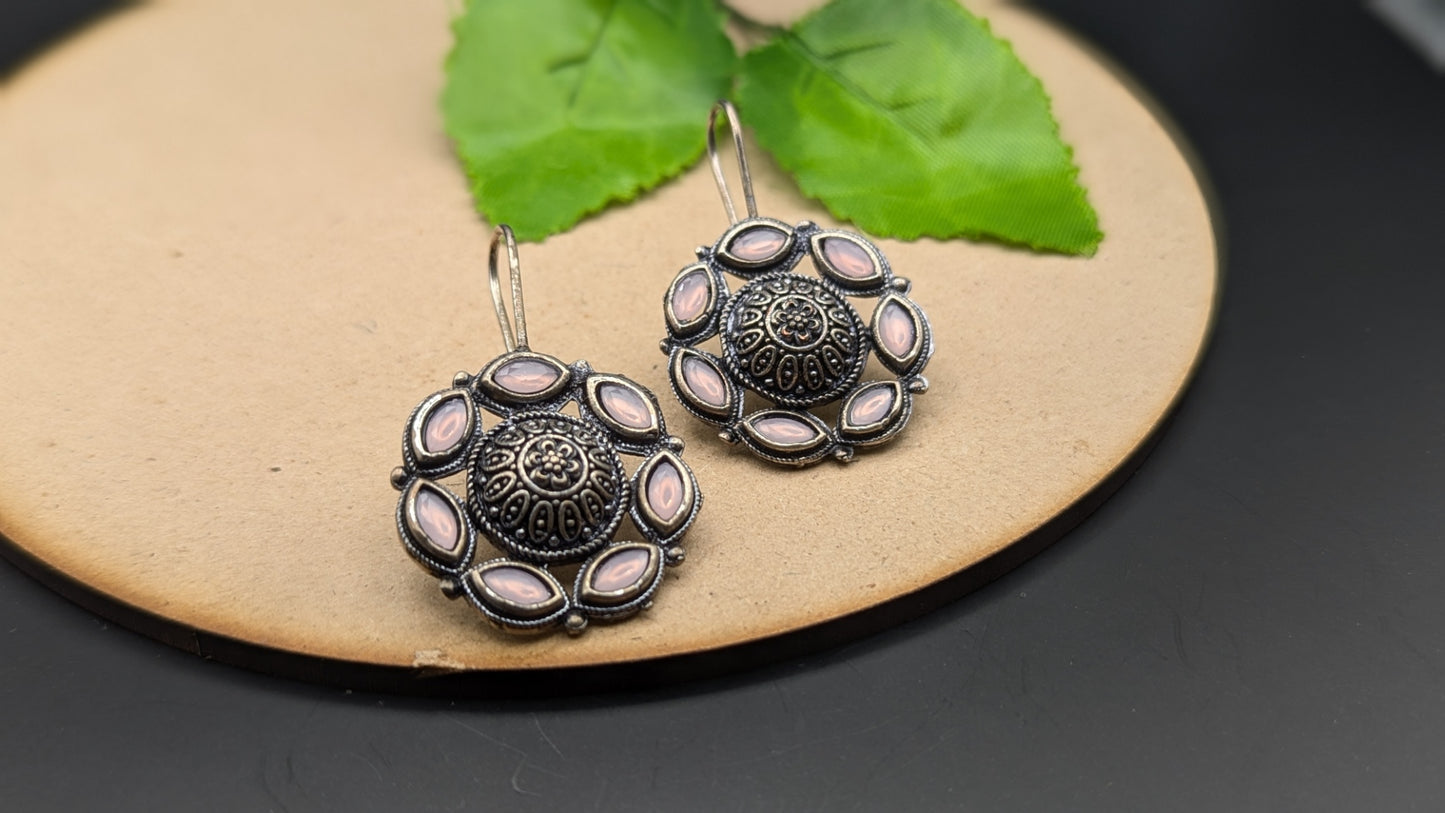 Silver Oxidized Kundan Hook Earrings