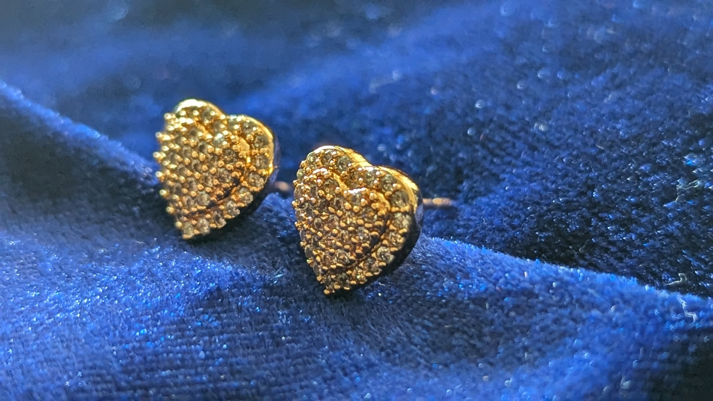 Diamond Studded Rose Gold Heart Shape Studs