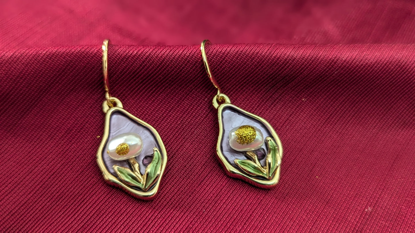 Vintage Leaf Shape Purple Pearl Drop Earrings