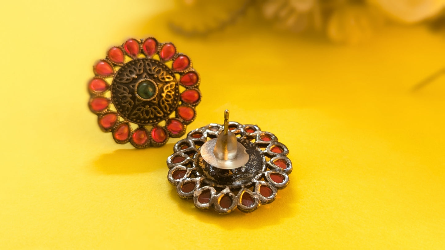 Red Kundan Stone Studded Flower Shape Silver Oxidized Stud Earring