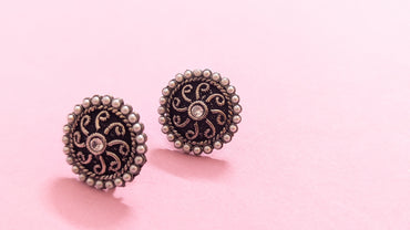 Round Pearl Studded Silver Oxidized Stud Earring With White Stone In Center