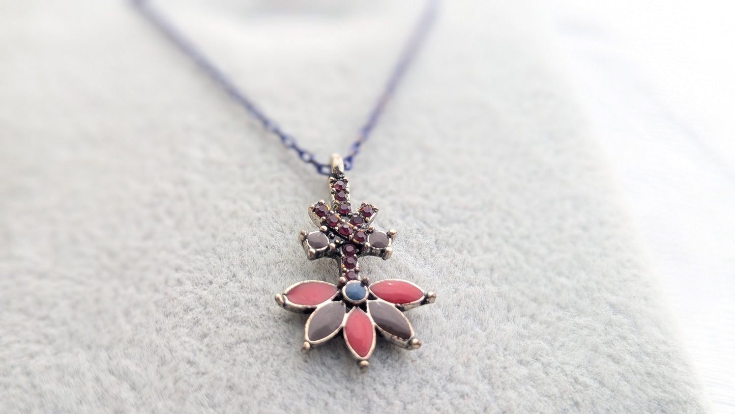 Multi Color Flower Shape Blue Chain Necklace